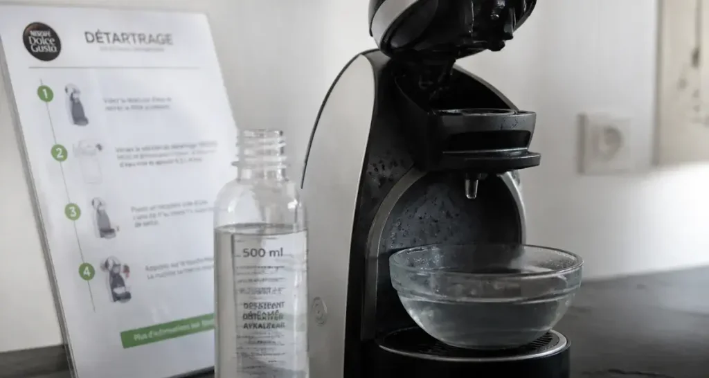Comment détartrer dolce gusto : 500 ml de solution détartrante et rinçage sans goût résiduel
